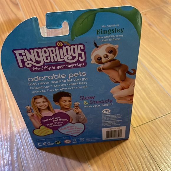 WowWee Fingerlings~ Kelsey the baby Sloth & Melon the baby Monkey - Picture 7 of 14
